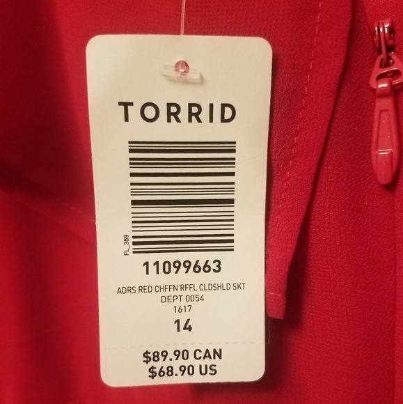 Red Dress - Picture 3 of 3